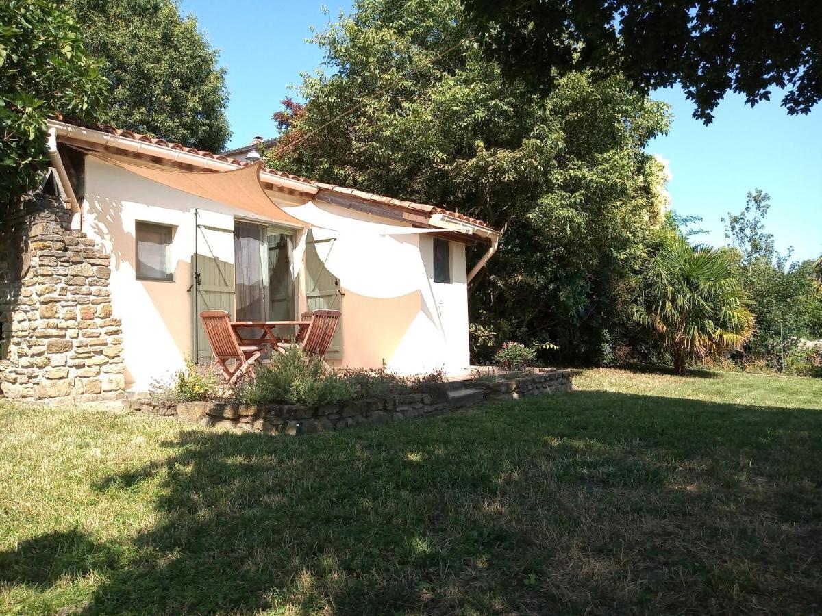 Au Repos Treziers Exterior foto